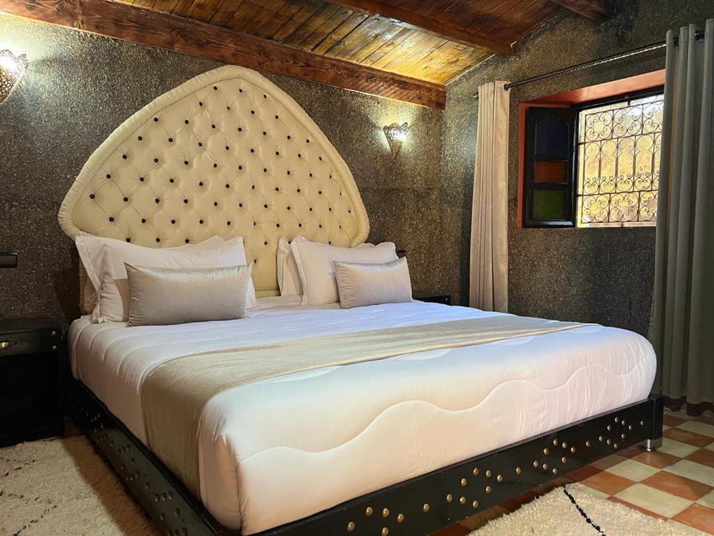 Dar Alfourssane Ferme D'hote Luxury tent Ouarzazate